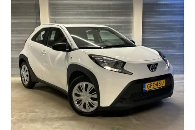 Toyota Aygo X (2024) thumbnail 2