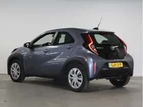 Toyota Aygo X (2024) thumbnail 2