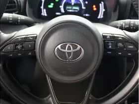 Toyota Yaris Cross (2024) thumbnail 13