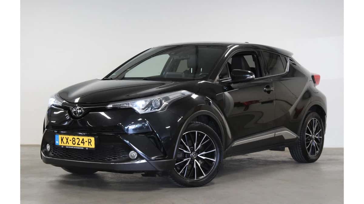 Toyota C-HR (2016) — foto 1