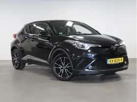 Toyota C-HR (2016) thumbnail 4