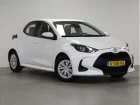 Toyota Yaris (2021) thumbnail 4