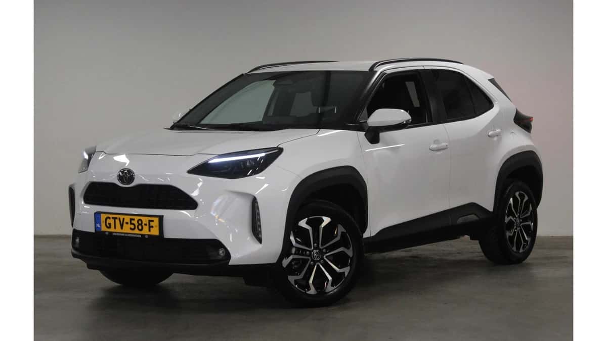 Toyota Yaris Cross (2024) — foto 1