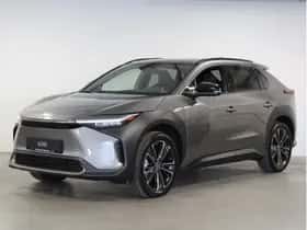 Toyota bZ4X (2025) thumbnail 2
