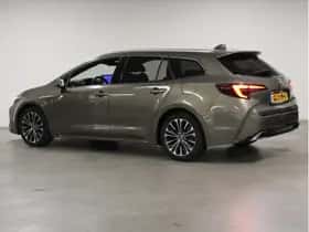 Toyota Corolla (2024) thumbnail 2