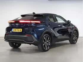 Toyota C-HR (2024) thumbnail 3