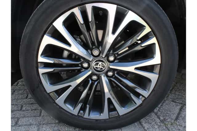 Toyota Yaris Cross (2022) thumbnail 6