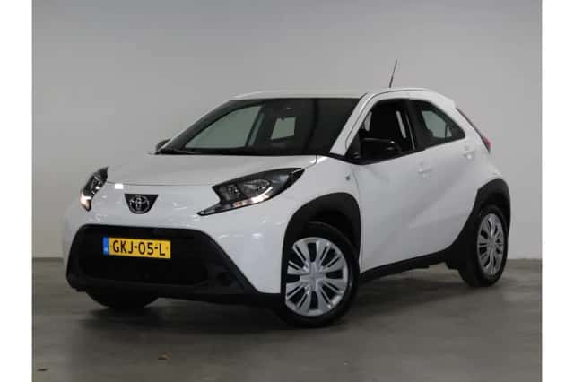 Toyota Aygo X (2024) thumbnail 1