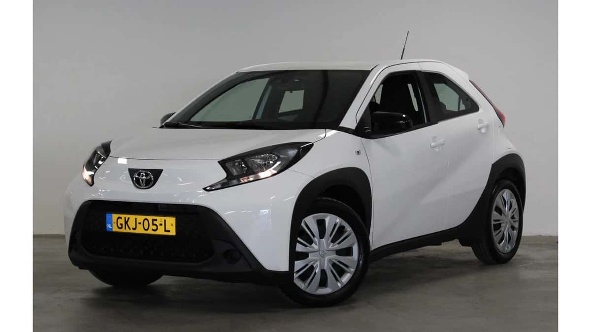 Toyota Aygo X (2024) — foto 1