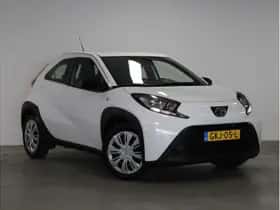 Toyota Aygo X (2024) thumbnail 4