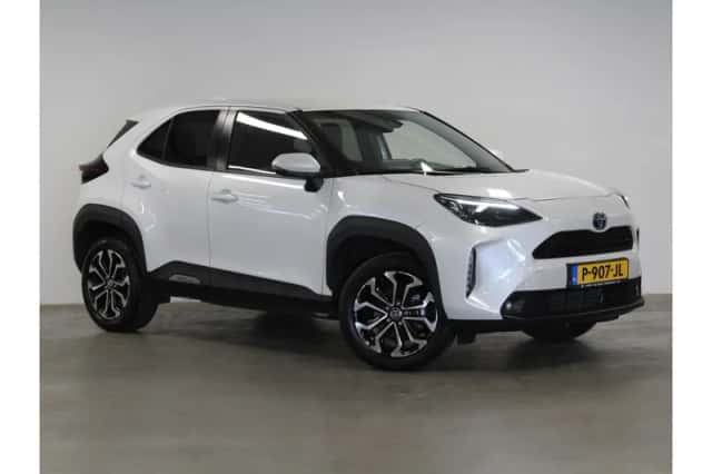 Toyota Yaris Cross (2022) thumbnail 4