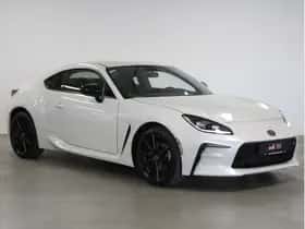 Toyota GR86 (2023) thumbnail 5