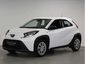 Toyota Aygo X (2023) thumbnail 2