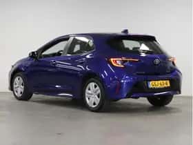 Toyota Corolla (2024) thumbnail 2