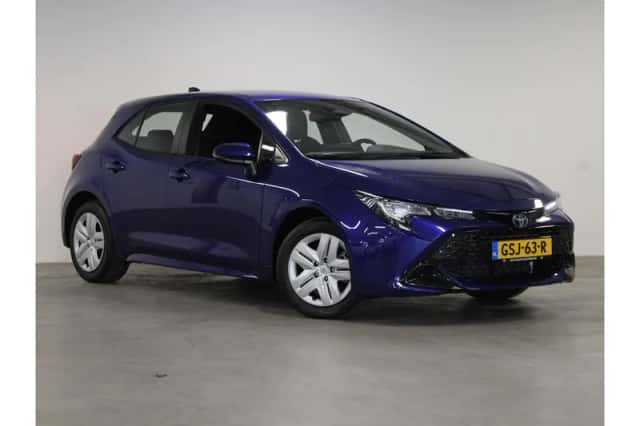 Toyota Corolla (2024) thumbnail 4