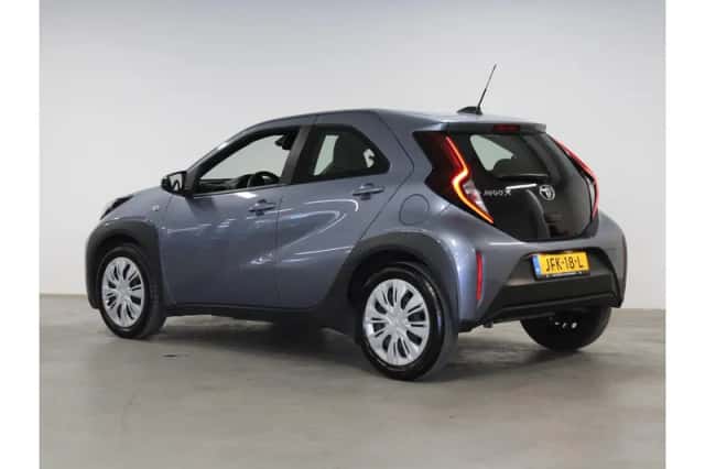 Toyota Aygo X (2025) thumbnail 2