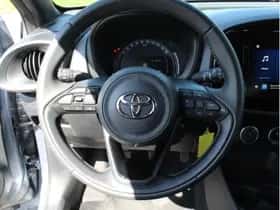 Toyota Aygo X (2024) thumbnail 13