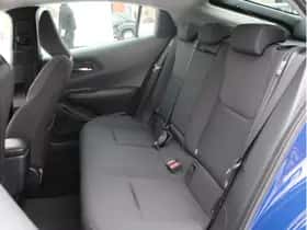 Toyota Prius (2023) thumbnail 11