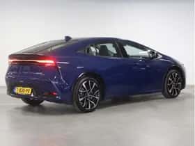 Toyota Prius (2023) thumbnail 3