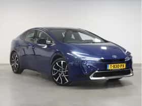 Toyota Prius (2023) thumbnail 4