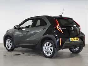 Toyota Aygo X (2022) thumbnail 2