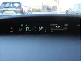 Toyota Prius (2014) thumbnail 15