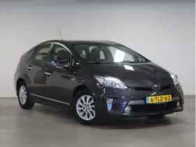 Toyota Prius (2014) thumbnail 4