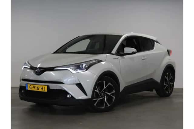 Toyota C-HR (2019) thumbnail 1