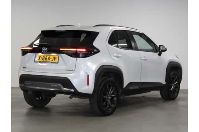 Toyota Yaris Cross (2023) thumbnail 4