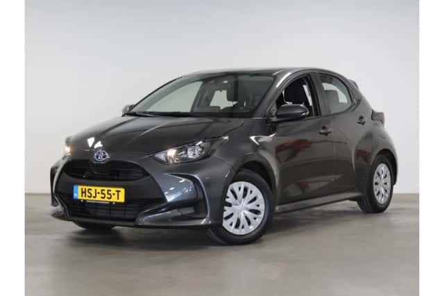 Toyota Yaris (2023) thumbnail 1