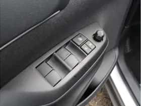 Toyota Yaris Cross (2022) thumbnail 13