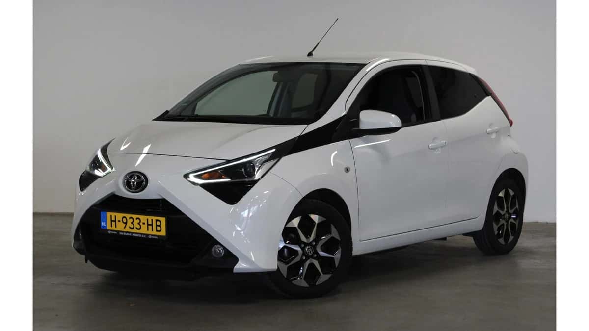 Toyota Aygo (2020) — foto 1