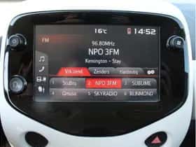 Toyota Aygo (2020) thumbnail 16