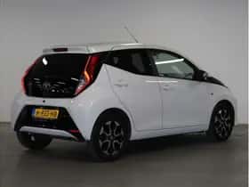 Toyota Aygo (2020) thumbnail 3