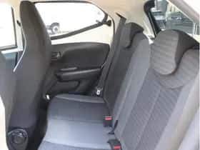 Toyota Aygo (2020) thumbnail 8