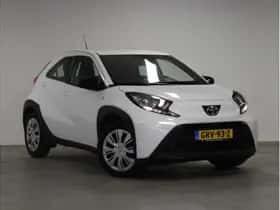 Toyota Aygo X (2024) thumbnail 4