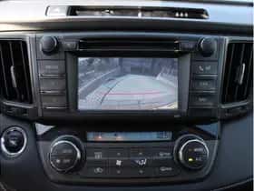 Toyota RAV4 (2016) thumbnail 13