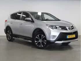 Toyota RAV4 (2016) thumbnail 4