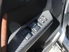 Toyota RAV4 (2016) thumbnail 9
