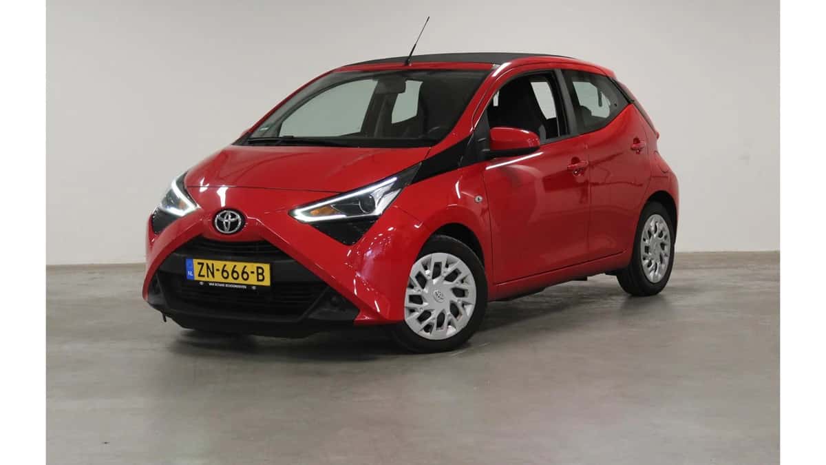 Toyota Aygo (2019) — foto 1