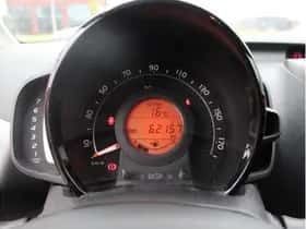 Toyota Aygo (2019) thumbnail 13