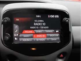 Toyota Aygo (2019) thumbnail 15