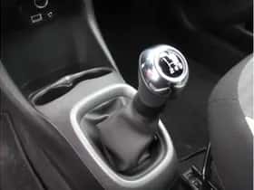 Toyota Aygo (2019) thumbnail 16