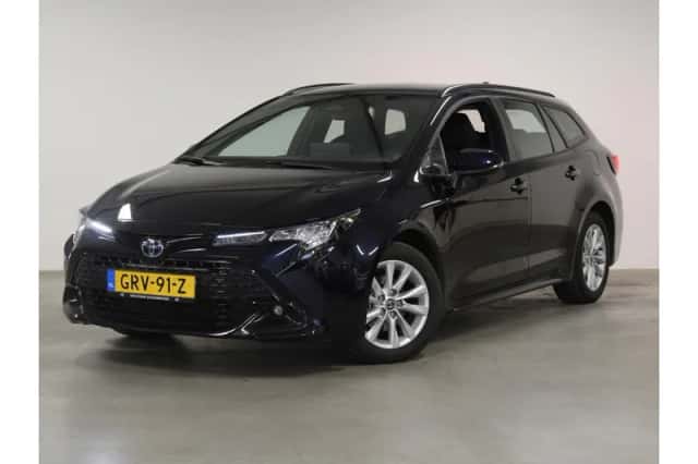 Toyota Corolla (2024) thumbnail 1