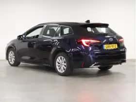 Toyota Corolla (2024) thumbnail 3