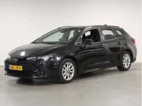 Toyota Corolla (2024) thumbnail 2