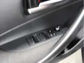 Toyota Corolla (2024) thumbnail 12