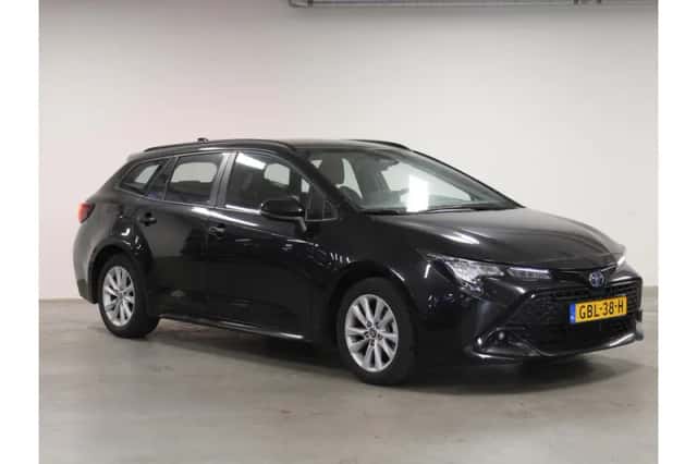 Toyota Corolla (2024) thumbnail 5