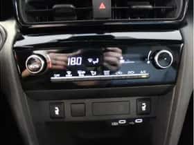 Toyota Yaris Cross (2024) thumbnail 14