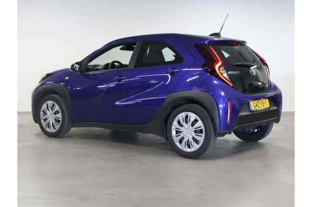 Toyota Aygo X (2024) thumbnail 2